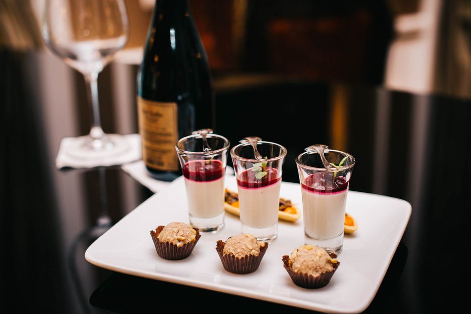 22 Dessert Tasting ideas for people tired of scrolling