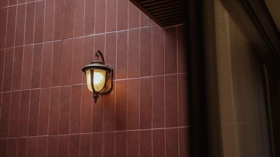 Wall Sconce using renter-friendly details — home · Bathrooms