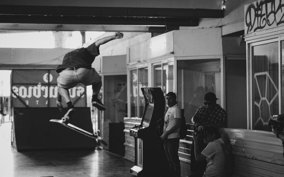 Arcade Challenge for a spontaneous plan — entertainment · Date Nights