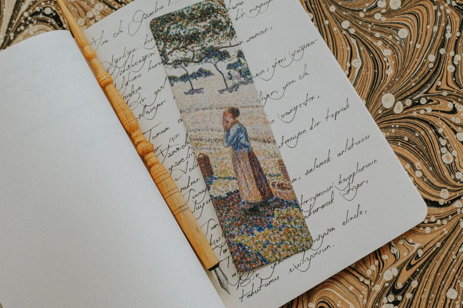 Custom Bookmark for initials everyday photos — diy-creativity · DIY Gifts