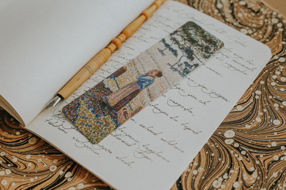 Custom Bookmark for a weekend project — diy-creativity · DIY Gifts