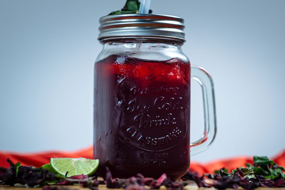 Pomegranate Mint Tea for a party beverage station — food · Drinks