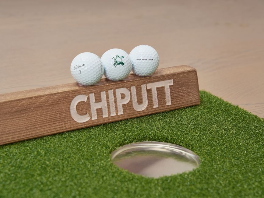 Mini Golf Outing for a solo afternoon — lifestyle · Dating