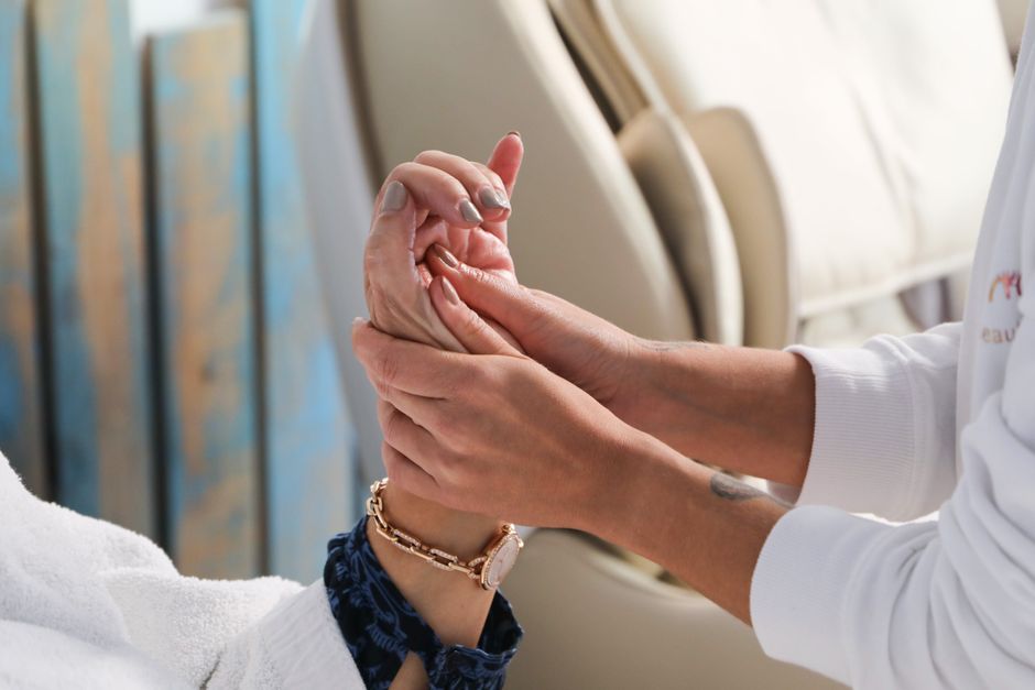 Hand-Care Ritual for a low-energy day — lifestyle · Self-Care