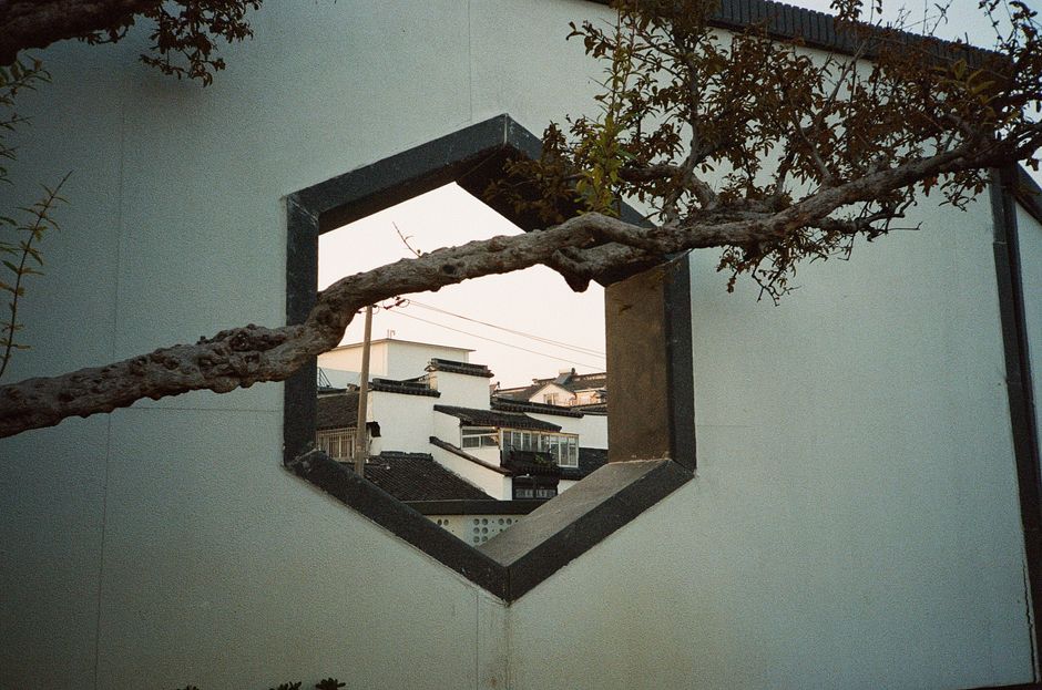 Neighborhood Architecture Route during a workday lull — wellness · Walking & Outdoor
