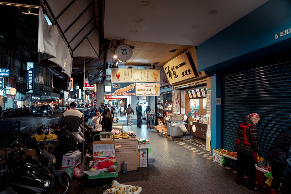 Local Market Loop with a local dessert stop — travel · Solo Travel