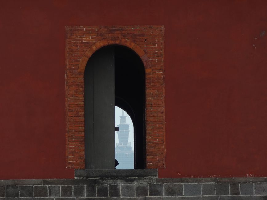 Doorway Geometry for study thoughtful gifting — diy-creativity · Photography