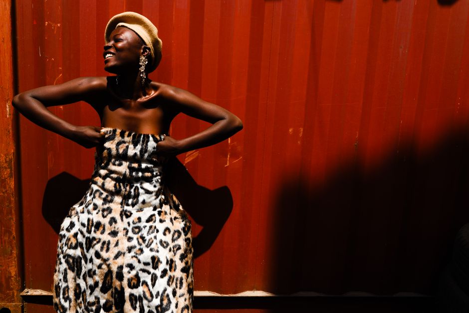 Fashion Moment Archive with a throwback theme — entertainment · Pop Culture