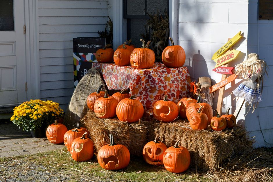 Pumpkin Doorway for a celebration that feels relaxed — celebrations · Halloween