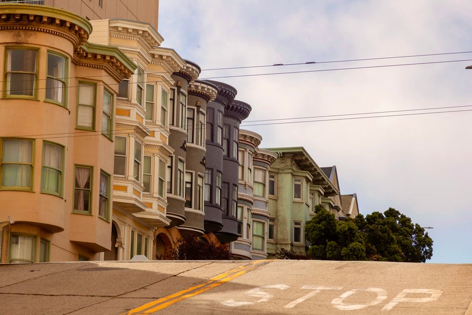 Neighborhood Architecture Route with a simple walking loop — wellness · Walking & Outdoor