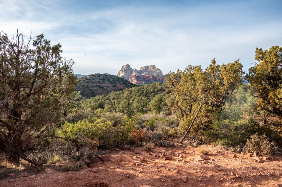 Sedona Red-Rock Trail with a flexible return route — travel · USA Travel