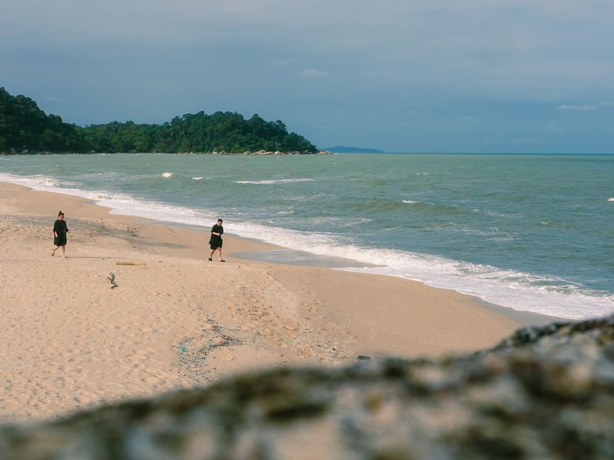 Beach Stroll before bedtime — wellness · Walking & Outdoor