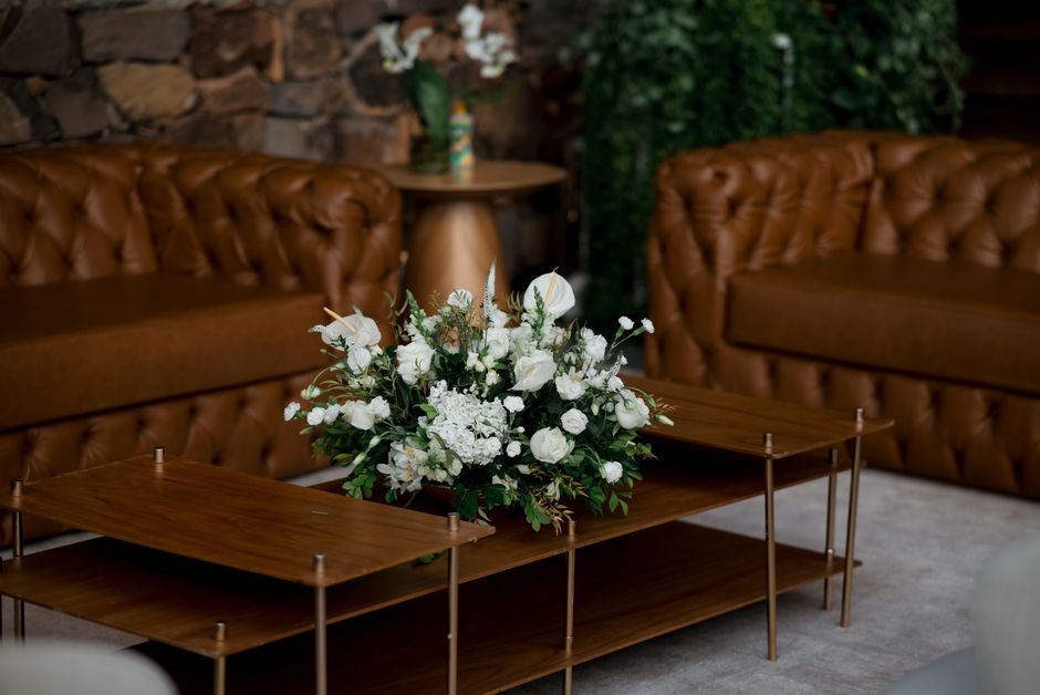 Welcome-Table Styling for a weather-flexible event — celebrations · Weddings