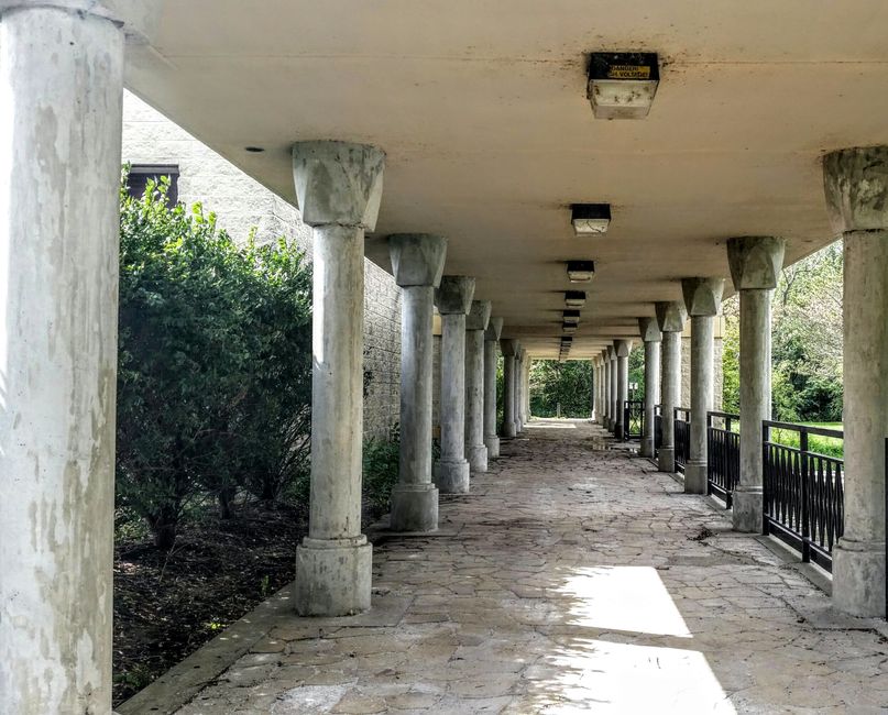 Architecture Walk for families with mixed ages — travel · City Trips
