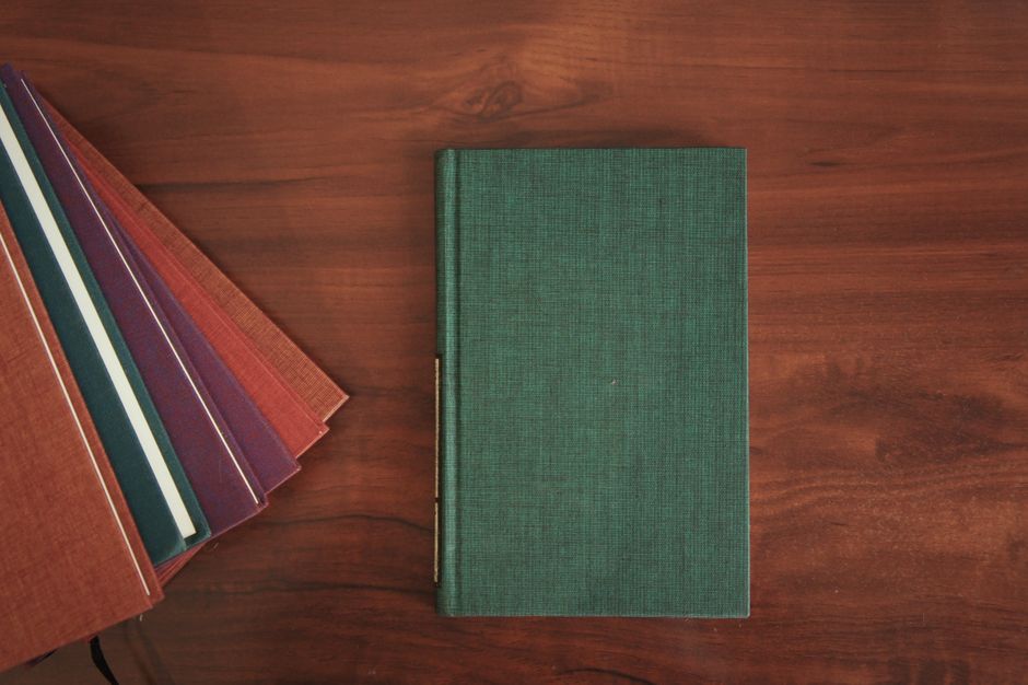 Museum Notebook Hour for a solo afternoon — travel · Solo Travel