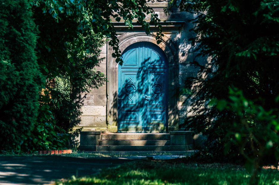 Mindful Doorway Pause for a slower morning — wellness · Mindfulness