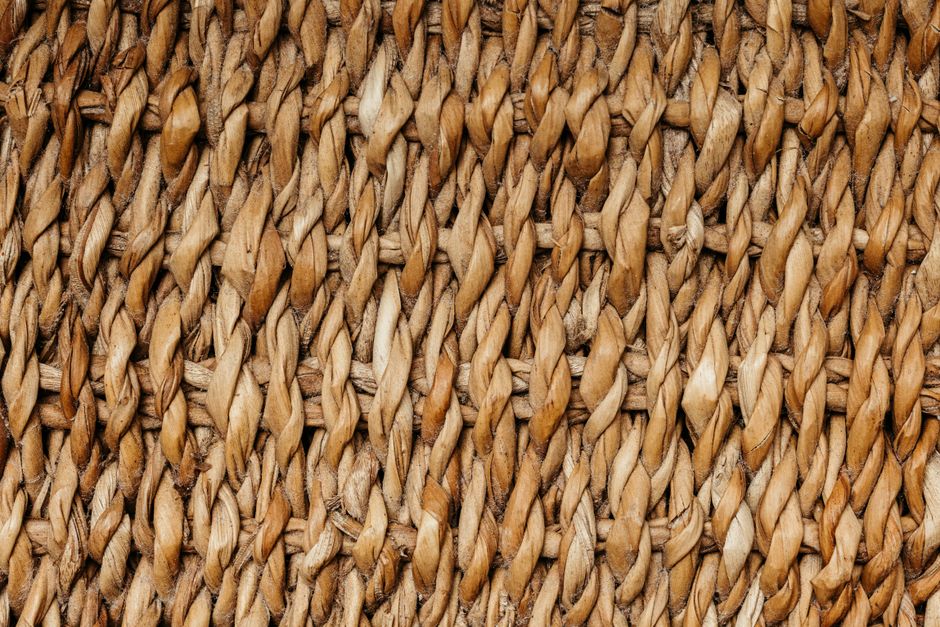 Woven Basket Accent with a stitched detail — diy-creativity · Handmade Decor