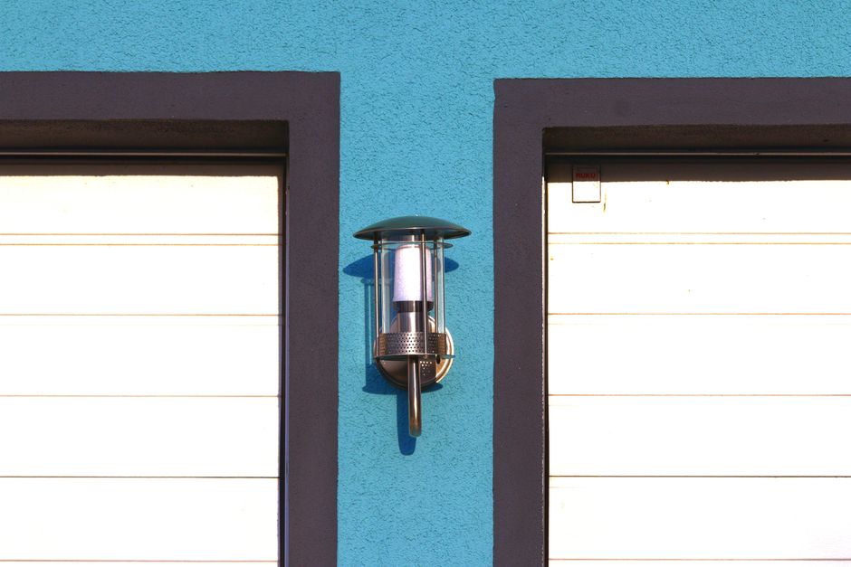 Wall Sconce with a durable everyday finish — home · Bathrooms