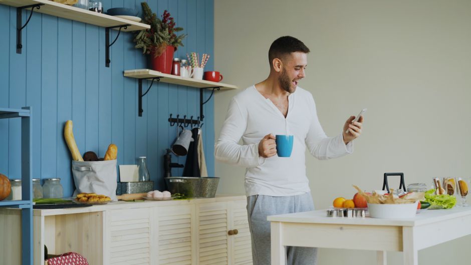 Phone Backup Routine using cloud organization — smart-life · Technology