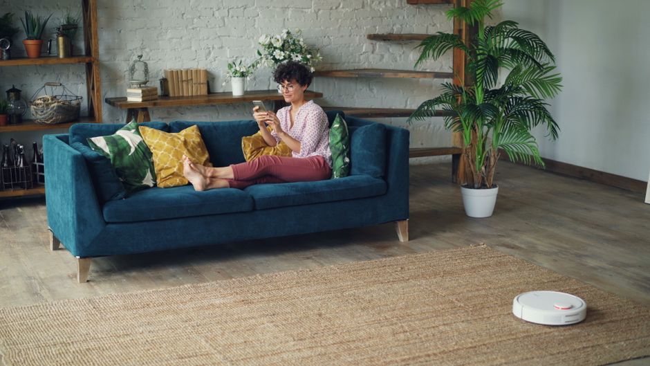 Robot Vacuum with a secure password habit — smart-life · Smart Home