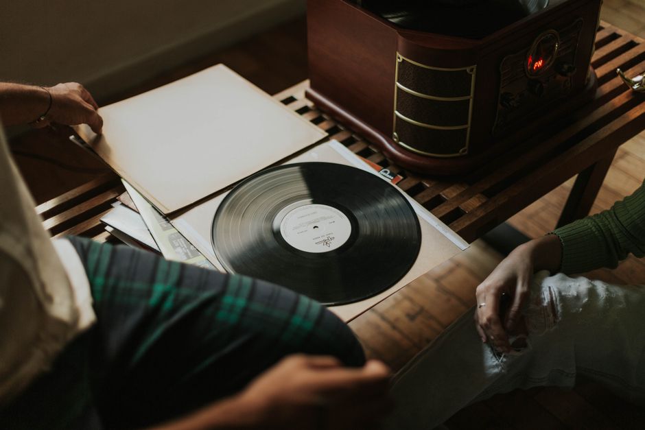 Music Decade Test around a quick team challenge — entertainment · Trivia