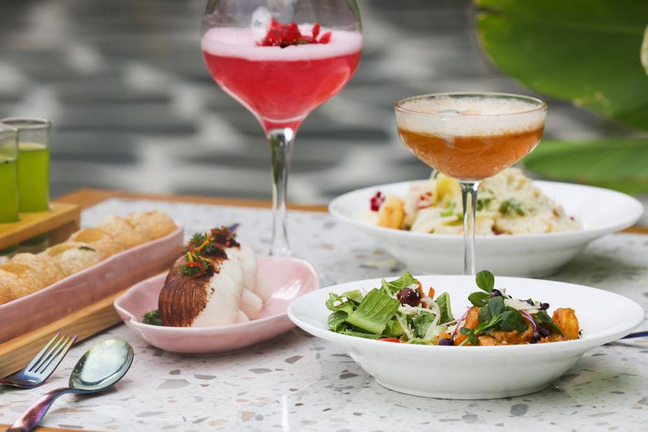 Outdoor Lunch for a more restful night — wellness · Healthy Lifestyle