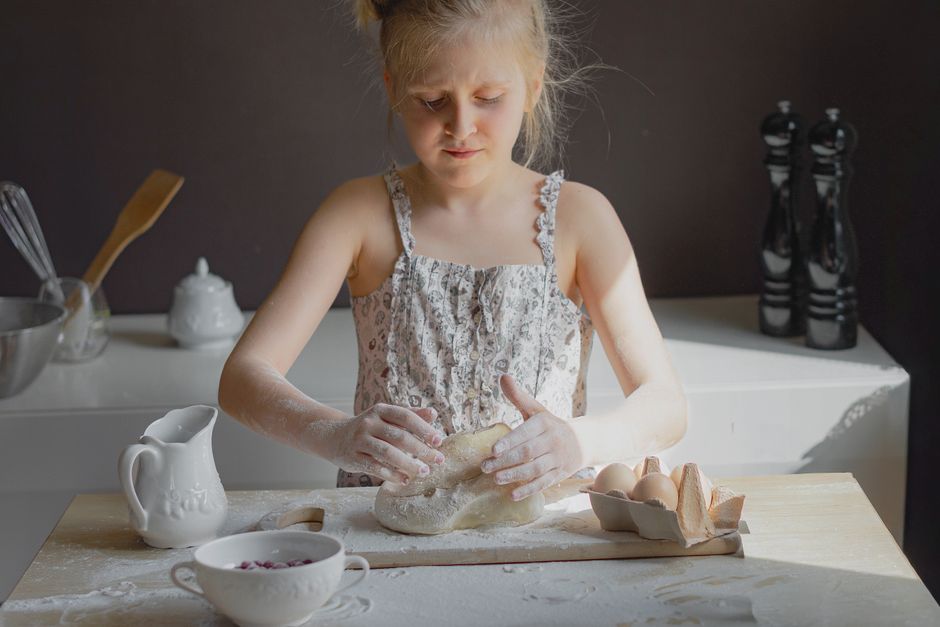Salt-Dough Ornament with a hand-painted finish — diy-creativity · Crafts