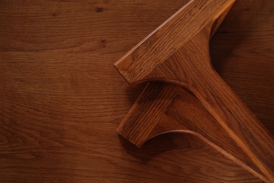 Oak Console with a quiet color palette — home · Home Decor
