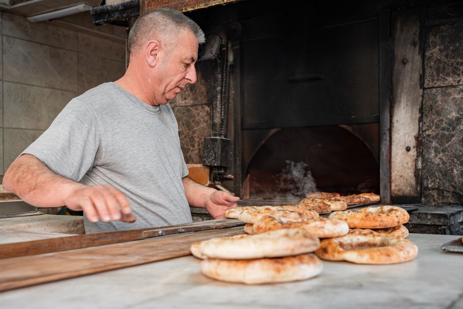 Make-Your-Own Pita Station with a family-style layout — food · Food & Hosting