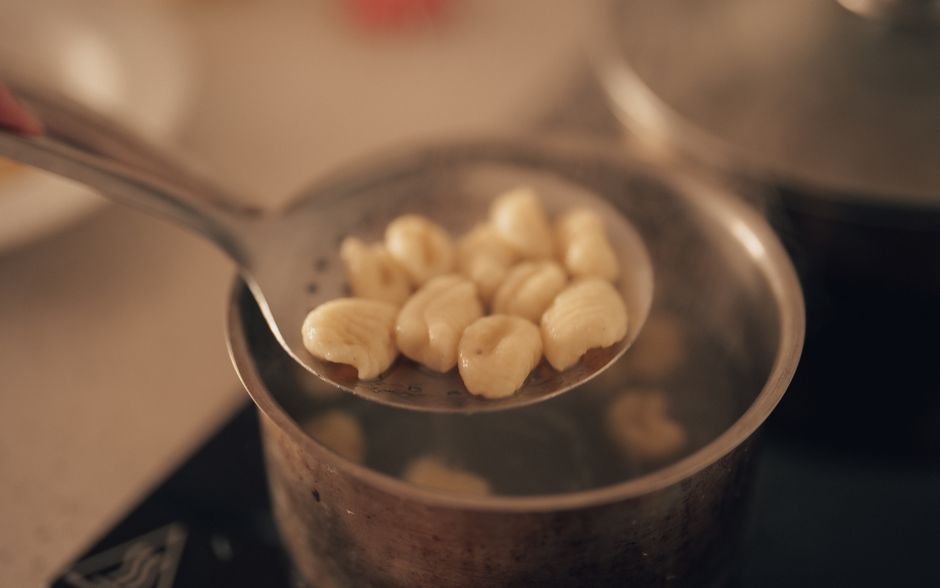 Garlic Parmesan Gnocchi with a sheet-pan finish — food · Dinner Ideas
