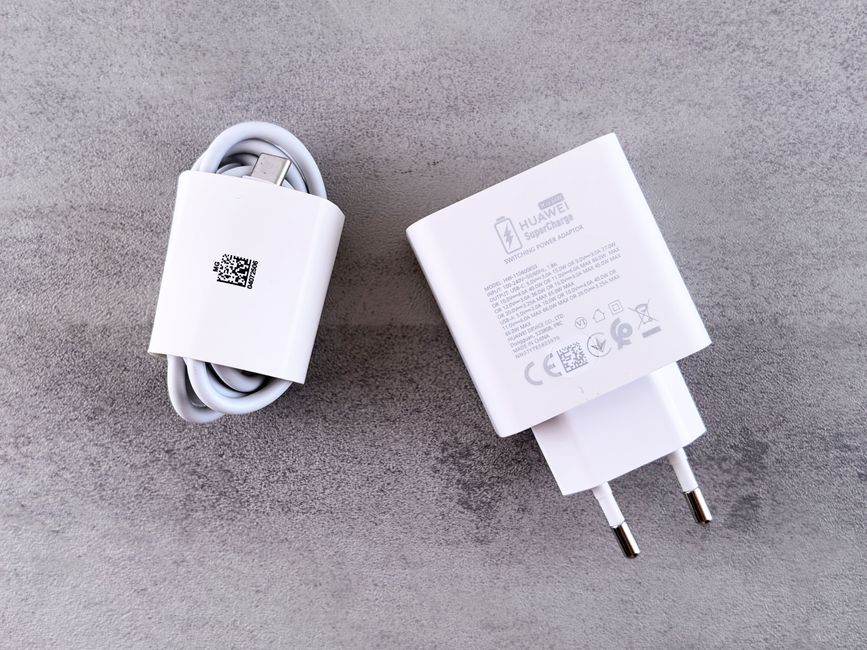 Travel Adapter for a safer account setup — smart-life · Gadgets