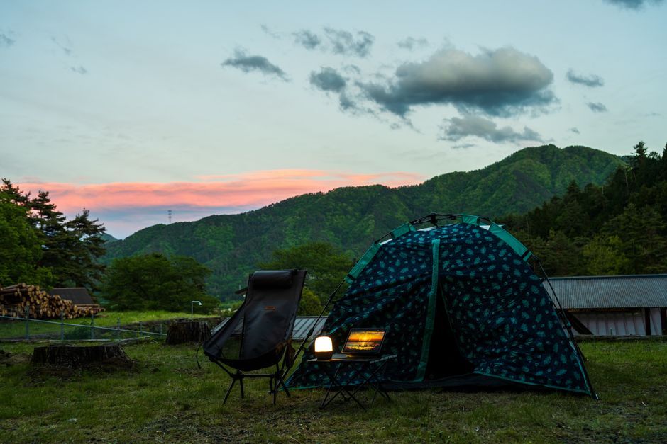 Living-Room Camping with a one-hour limit — entertainment · Family Fun