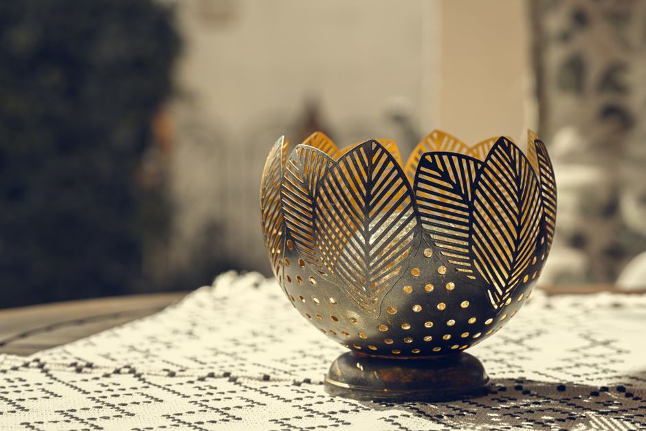 Leaf Centerpiece around a music-led moment — celebrations · Thanksgiving