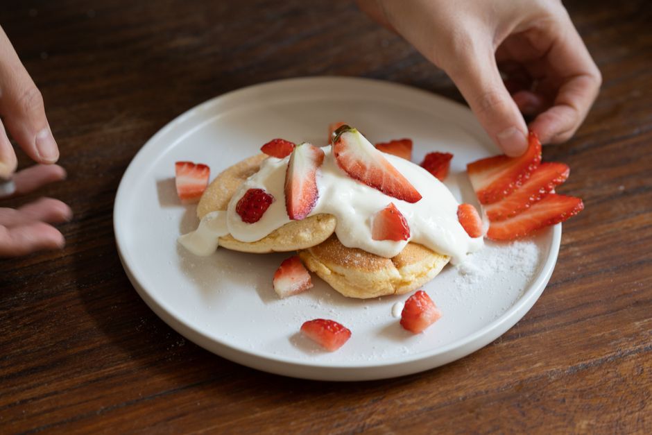 Strawberry Shortcake Bites for a no-oven finish — food · Desserts