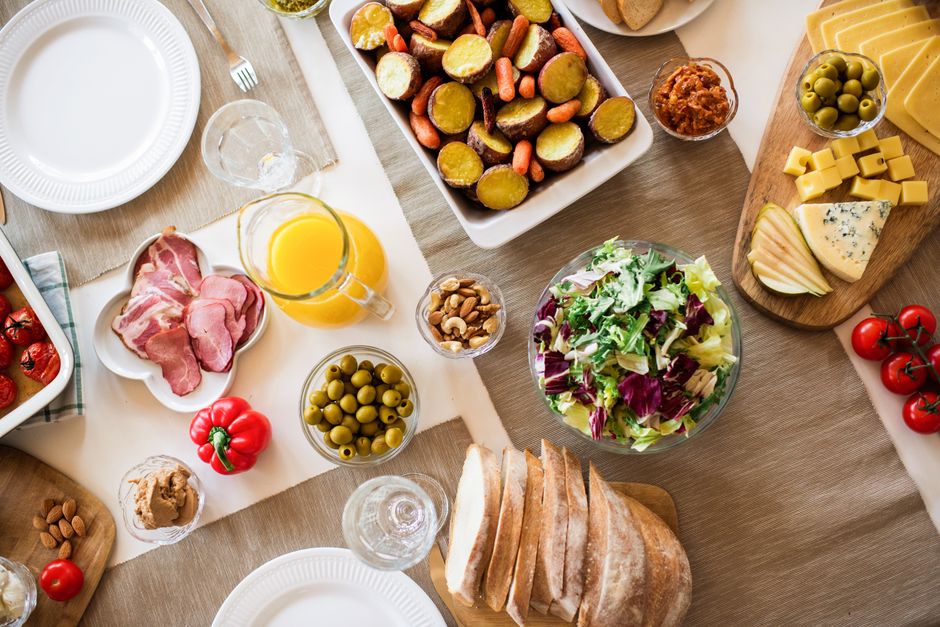 25 Potluck Lunch ideas for experimenting with color