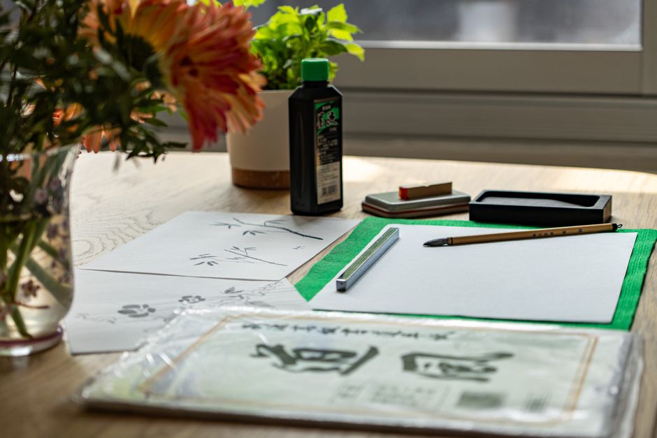 Loose Floral Ink Wash for a child-friendly session — diy-creativity · Art & Painting