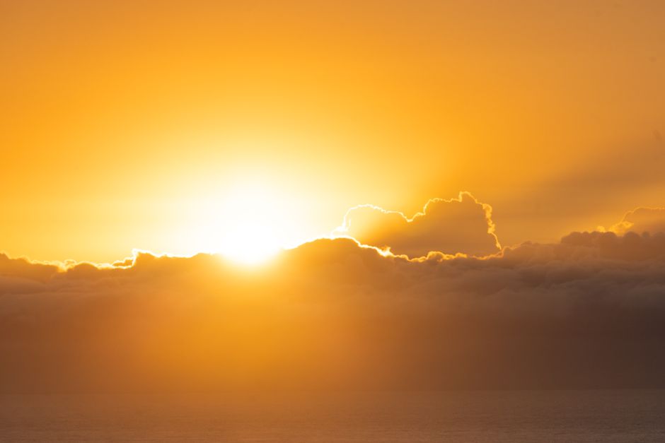 Sunlight-First Start before bedtime — wellness · Morning Routines