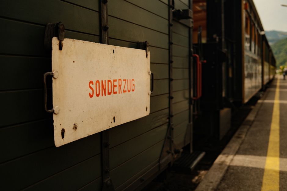 Scenic Train Ride with a weather-flexible route — travel · Couples Travel
