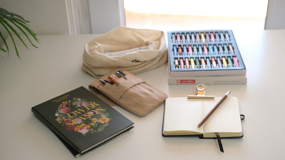 Pocket-Sized Art Book using thrifted fabric — diy-creativity · Creative Projects