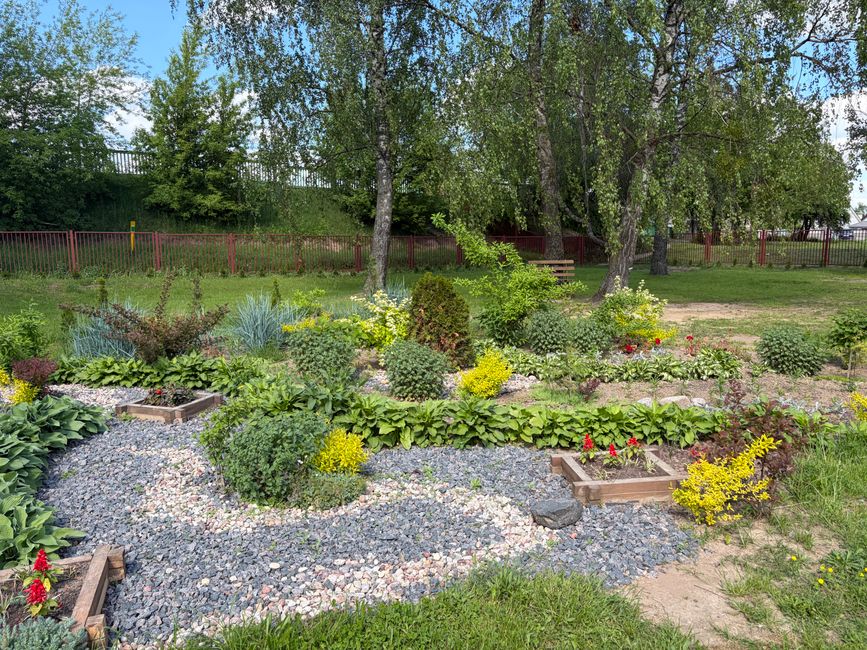 Try A Public Garden around a conversation starter — entertainment · Things to Do