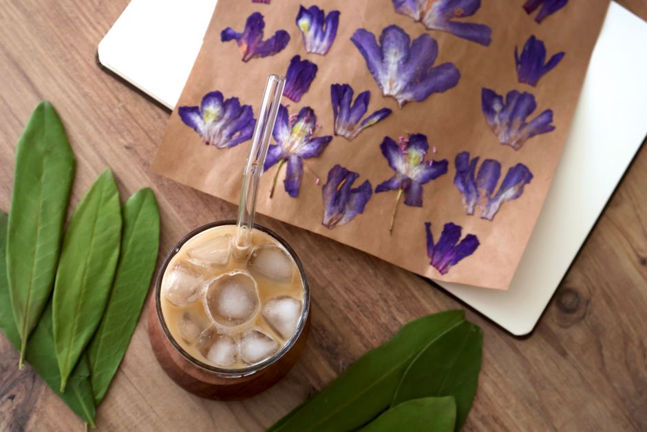 27 Pressed-Flower Frame ideas