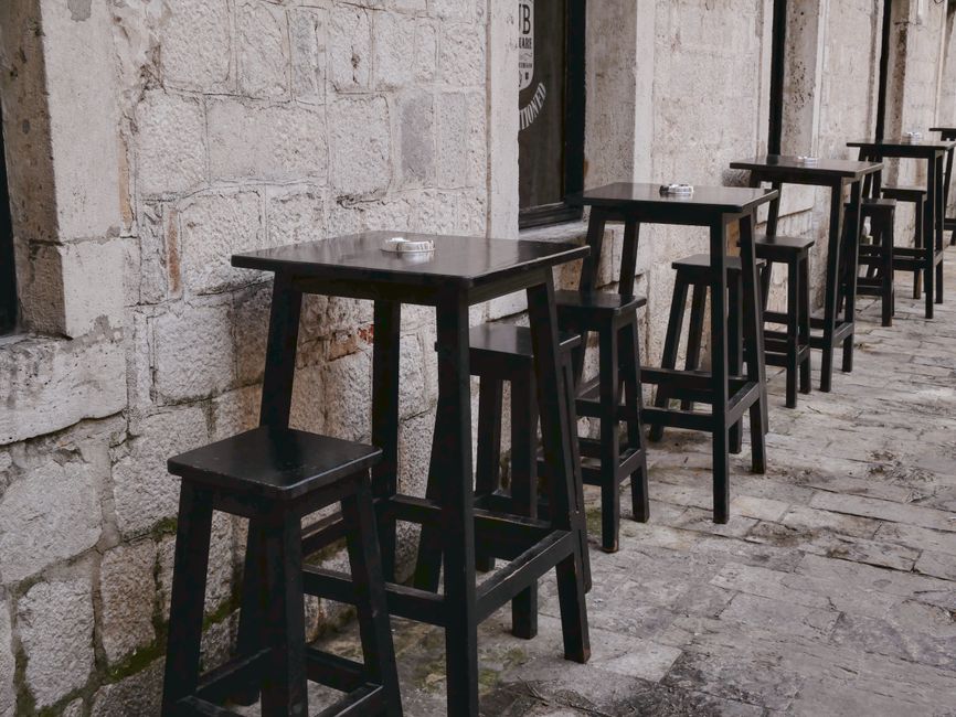 Stenciled Stool using leftover wood — home · DIY