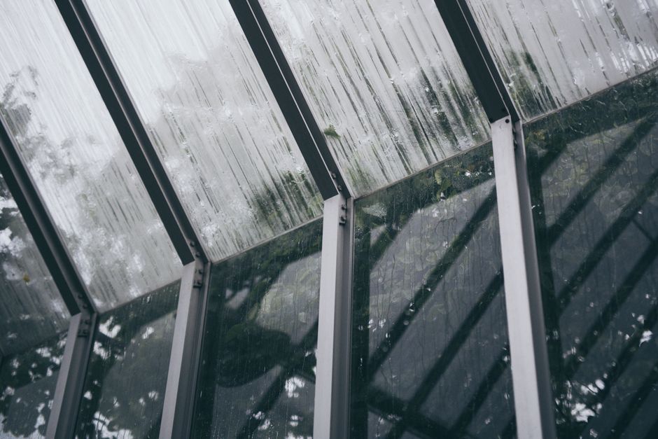 Rainy-Window Frame with a bold geometric pattern — diy-creativity · Photography