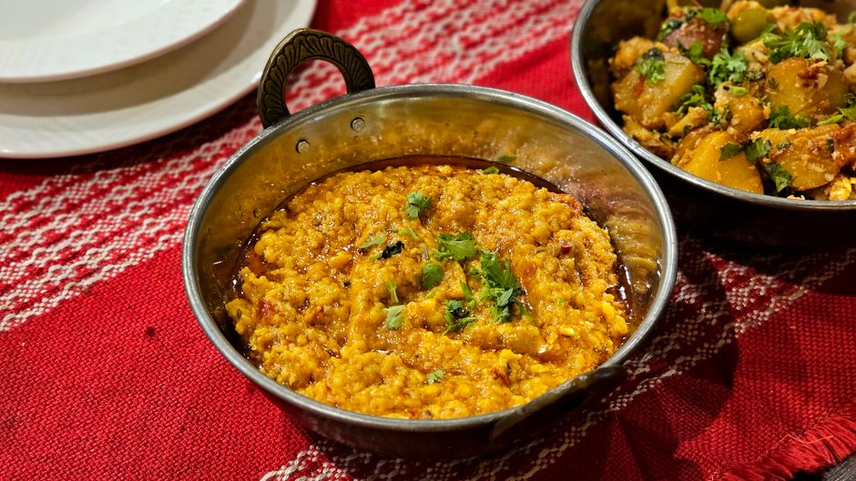 Coconut Curry Lentils for family style tables — food · Dinner Ideas