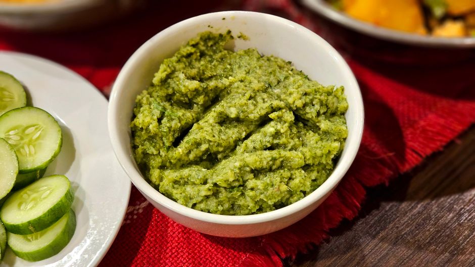 Pesto Tortellini Picks for a game-day table — food · Party Food