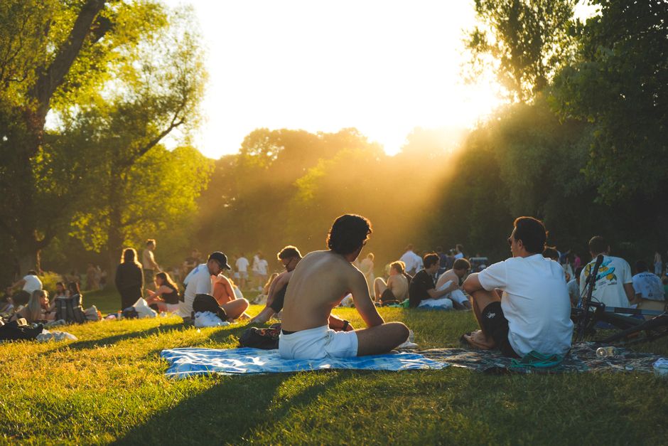 Park Meetup when your routine feels stale — lifestyle · Social Life