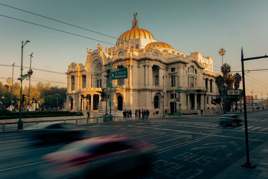 Museum Late Hour for a photo-focused outing — travel · City Trips