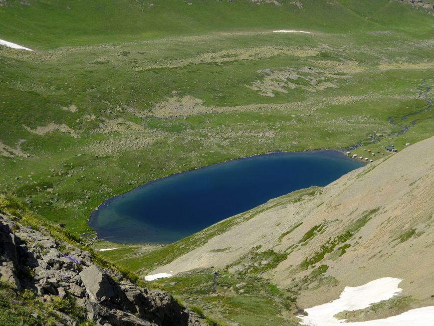 Lake Pullout with a flexible return route — travel · Road Trips