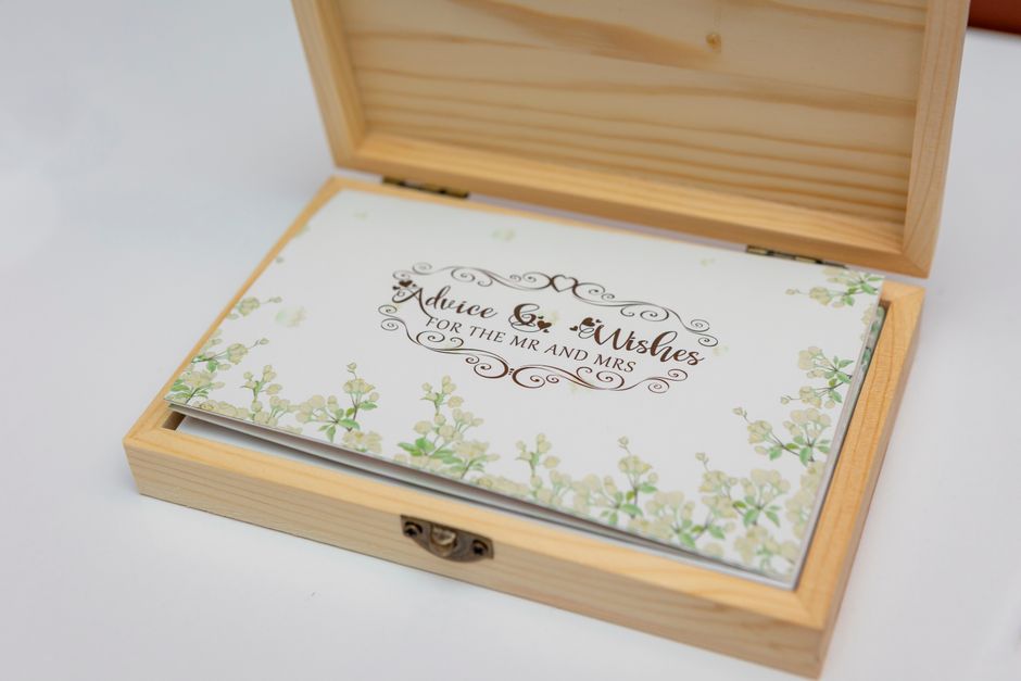 Advice-Card Display for a relaxed brunch — celebrations · Baby Showers