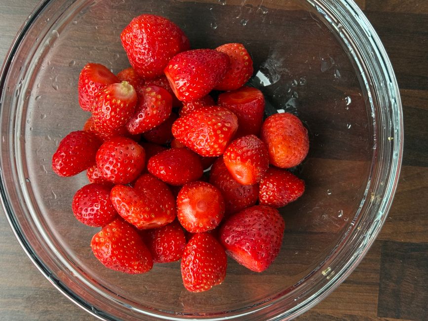 Strawberry Galette for holiday baking days — food · Baking